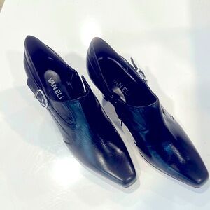Vaneli Black Nappa shoes size 7. New.